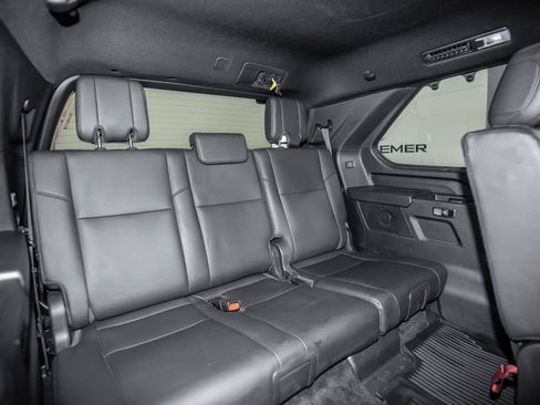 Used 2025 Toyota Sequoia Limited AWD/4WD image 17