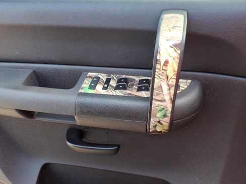 Used 2009 Chevrolet Silverado 1500 LT RWD image 10