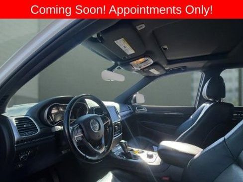 Used 2021 Jeep Grand Cherokee Limited AWD/4WD image 3