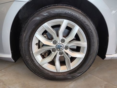 Used 2017 Volkswagen Passat 1.8T S FWD image 25
