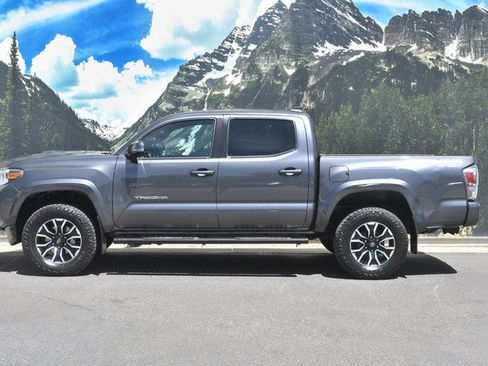 Certified 2023 Toyota Tacoma TRD Sport AWD/4WD image 7