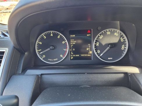Used 2013 Land Rover Range Rover Sport HSE AWD/4WD image 22
