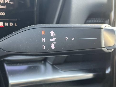 Used 2026 GMC Terrain Elevation image 27