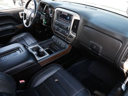 Used 2018 GMC Sierra 2500 Denali w/ Duramax Plus Package image 21