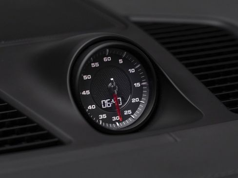 Used 2021 Porsche Cayenne GTS image 27