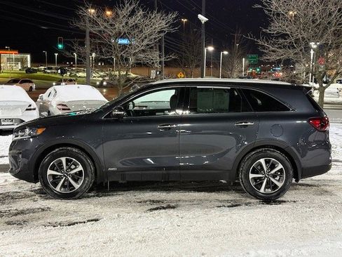 Used 2019 Kia Sorento EX image 3