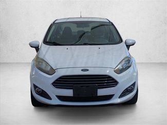 Used 2014 Ford Fiesta SE w/ Equipment Group 201A FWD video 2