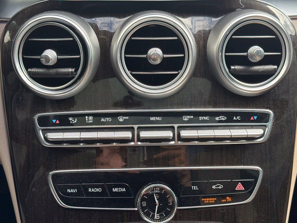 Used 2021 Mercedes-Benz C 300 4MATIC Coupe image 23