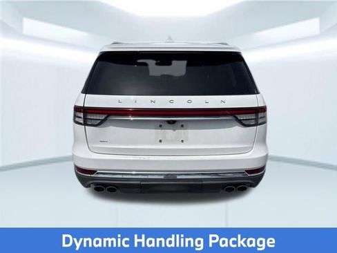 Used 2020 Lincoln Aviator Reserve w/ Equipment Group 202A AWD/4WD image 8