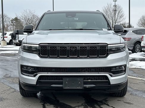 Used 2024 Jeep Grand Wagoneer Series II w/ Quick Order Packagew 28T image 8