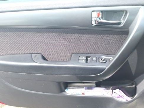 Used 2013 Kia Forte Koup EX image 12