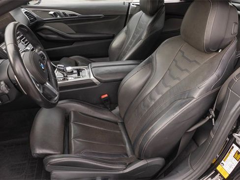 Used 2020 BMW 840i Convertible w/ M Sport Package image 17