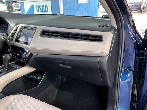 Used 2016 Honda HR-V EX image 17