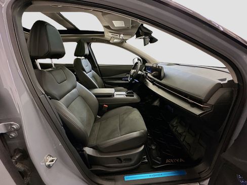 Used 2024 Nissan Ariya AWD image 34