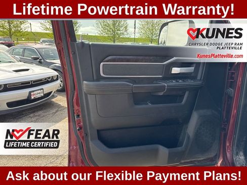 Used 2022 RAM 2500 Big Horn w/ Level C Equiment Group AWD/4WD image 13