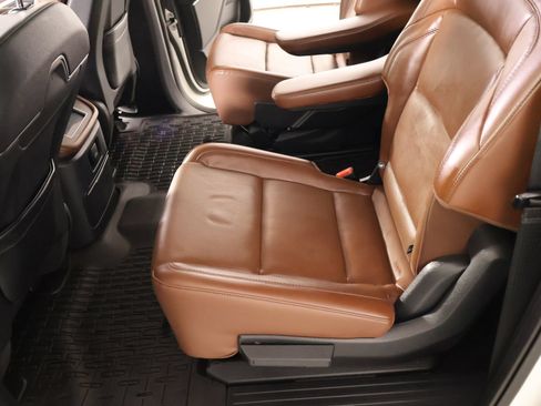 Used 2025 Lincoln Navigator L Reserve AWD/4WD image 13