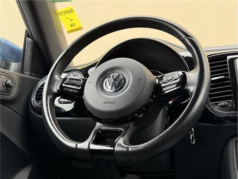 Used 2019 Volkswagen Beetle 2.0T S image 16