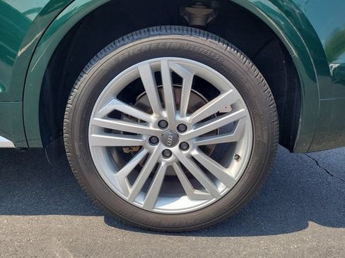 Used 2019 Audi Q5 2.0T Premium Plus w/ Premium Plus Package AWD/4WD image 7