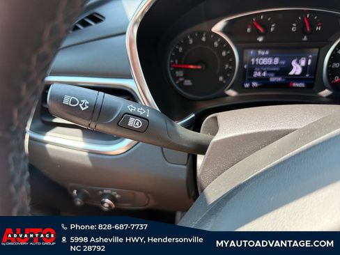 Used 2024 Chevrolet Equinox LT AWD/4WD image 24