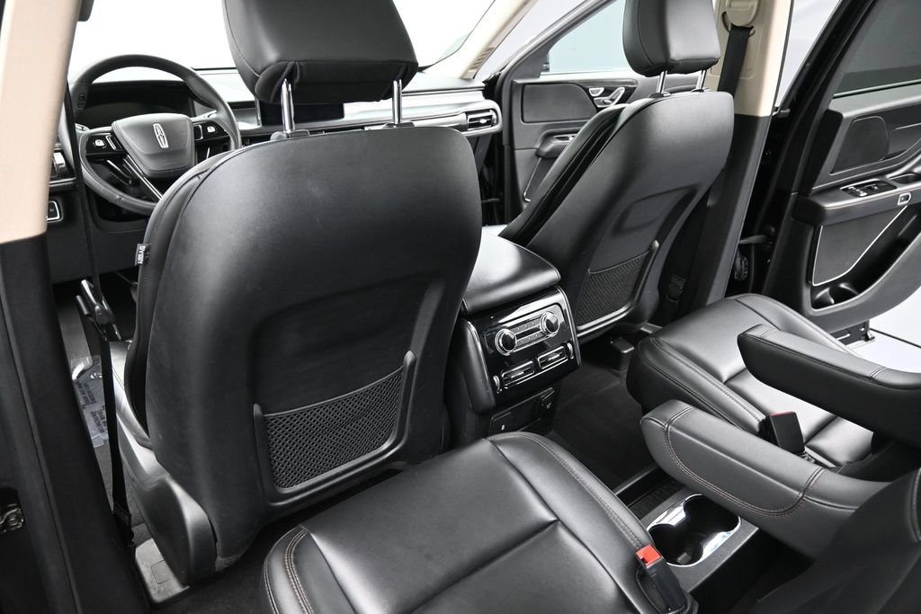Used 2022 Lincoln Aviator AWD w/ Premium Package image 30