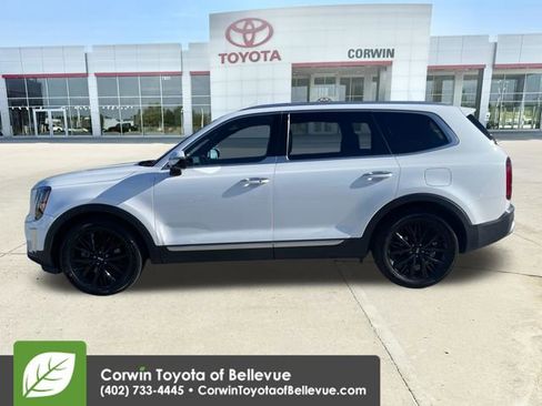 Used 2020 Kia Telluride SX w/ SX Prestige Package AWD/4WD image 2