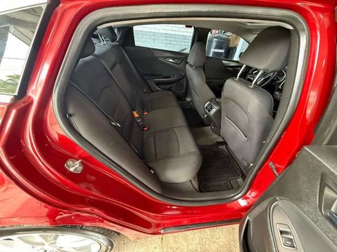 Used 2016 Chevrolet Malibu LT image 12