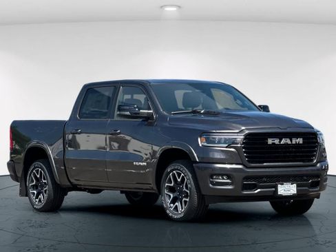 New 2026 RAM 1500 Laramie w/ Sport Appearance Package AWD/4WD image 5
