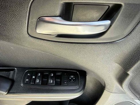 Used 2015 Dodge Charger SE w/ Popular Equipment Group RWD image 11