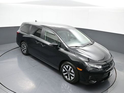 Certified 2025 Honda Odyssey EX-L image 38