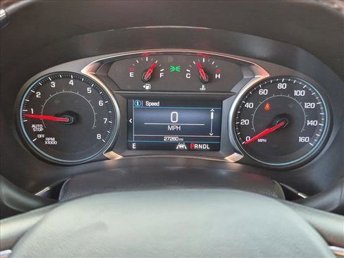 Used 2024 Chevrolet Equinox LT FWD image 11
