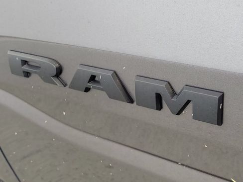 Used 2023 RAM 1500 Laramie RWD image 8