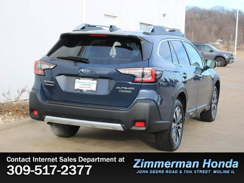 Used 2023 Subaru Outback Touring image 2