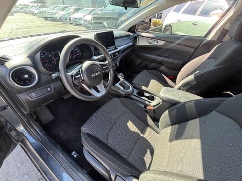 Used 2023 Kia Forte LX FWD image 11