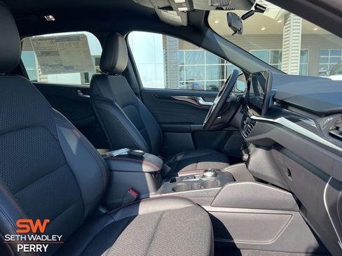 New 2026 Ford Escape ST-Line w/ Tech Pack #1 image 14