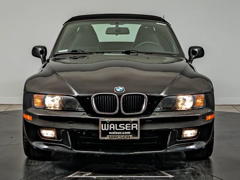 Used 2001 BMW Z3 2.5i RWD image 3