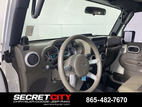 Used 2010 Jeep Wrangler Unlimited Sahara w/ Trailer Tow Group image 11