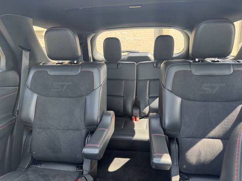 Used 2025 Ford Explorer ST AWD/4WD image 15
