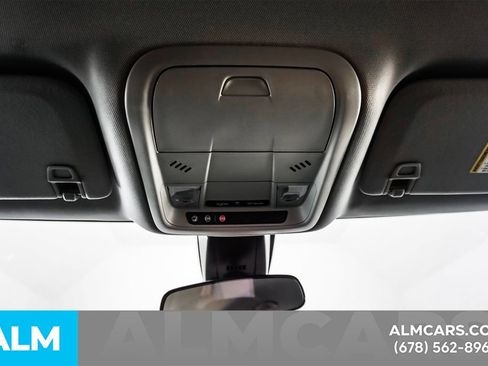 Used 2025 Chevrolet Blazer LT FWD image 56