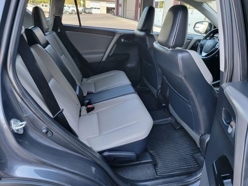 Used 2018 Toyota RAV4 Limited w/ All Weather Liner Package image 14