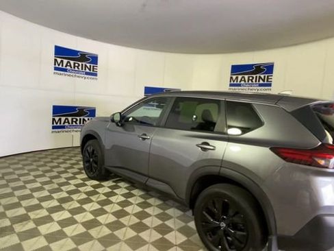 Used 2023 Nissan Rogue SV AWD/4WD image 8