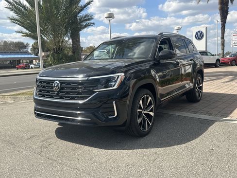 New 2026 Volkswagen Atlas SEL Premium R-Line AWD/4WD image 2