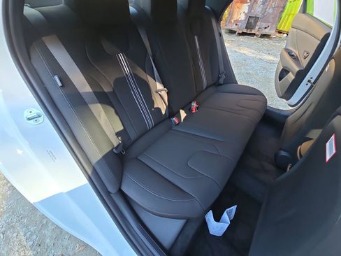 New 2026 Hyundai Elantra Sport image 11