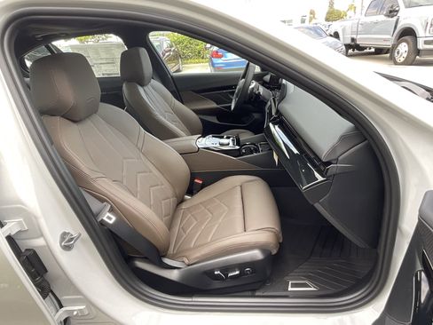 New 2026 BMW 530i w/ Premium Package image 21