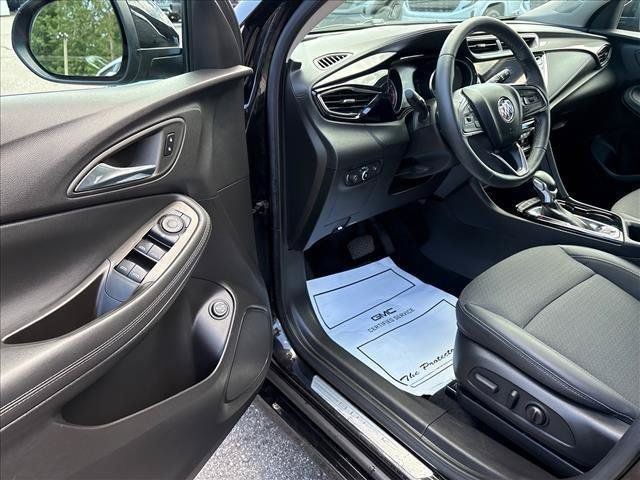 Used 2023 Buick Encore GX Select w/ Sport Touring Package FWD image 11