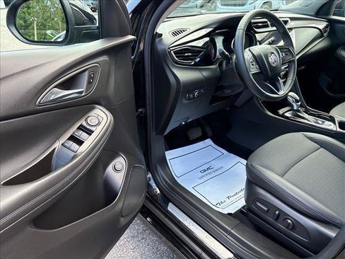Used 2023 Buick Encore GX Select w/ Sport Touring Package FWD image 11