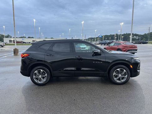 Used 2024 Chevrolet Blazer LT w/ LPO, Floor Liner Package AWD/4WD image 9