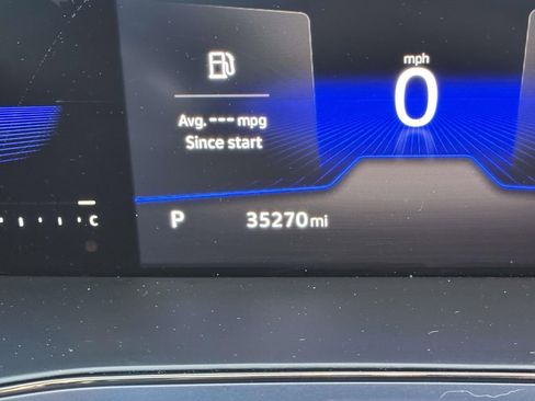 Used 2022 Volkswagen Taos SE w/ Panoramic Sunroof Package image 25