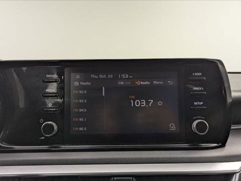 Used 2021 Kia K5 LXS image 30