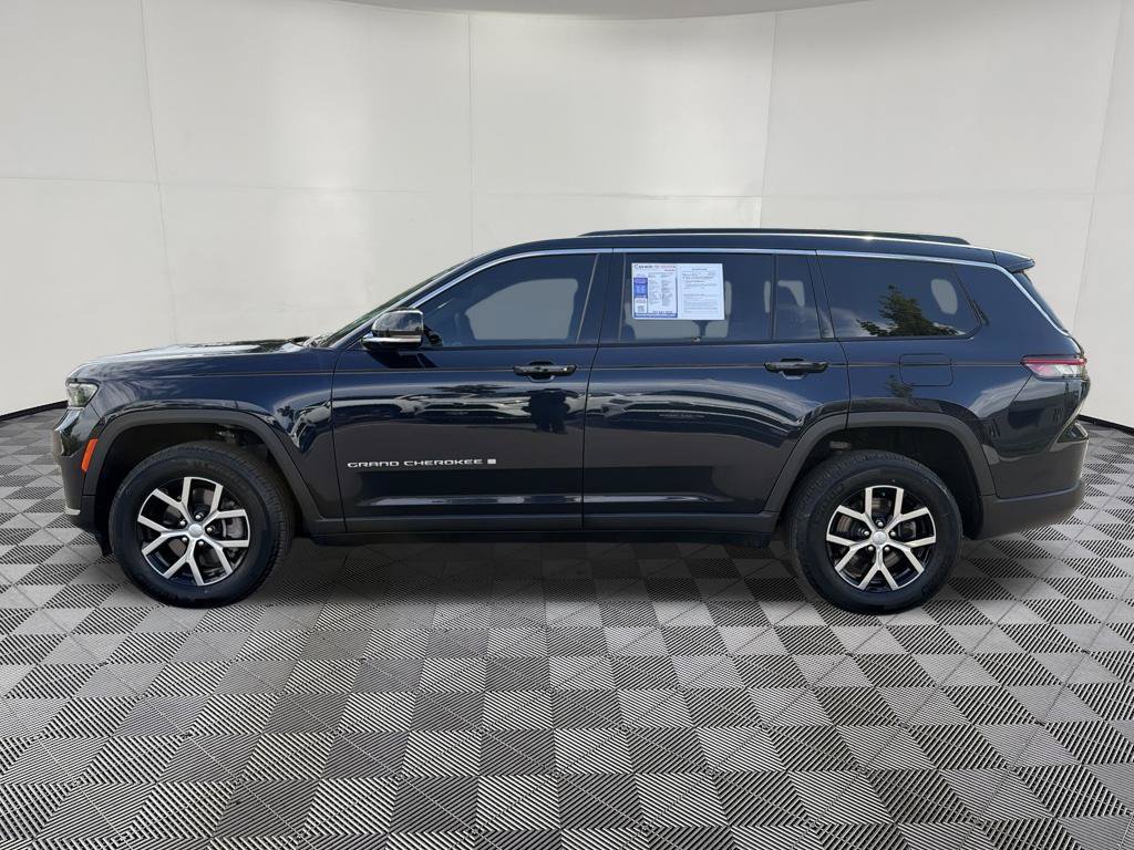 Used 2024 Jeep Grand Cherokee L Limited AWD/4WD image 4