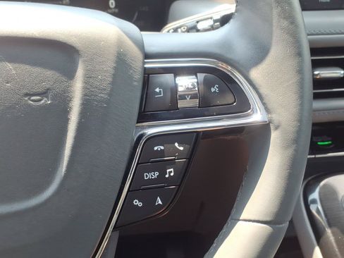 Certified 2022 Lincoln Nautilus Reserve AWD/4WD image 22